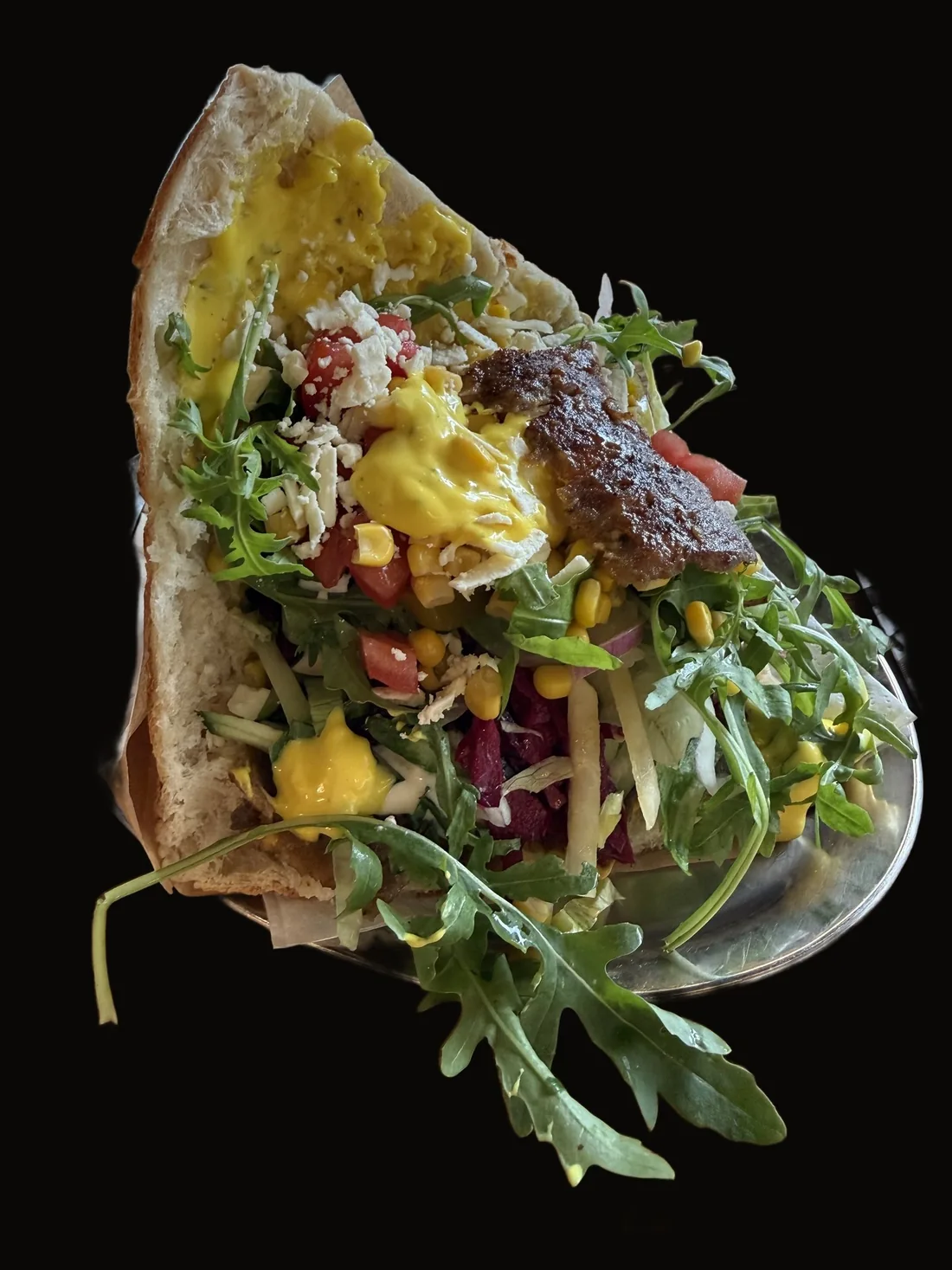Döner Tasche im anatolischen Fladenbrot – Dönerfleisch, Salat und Sauce